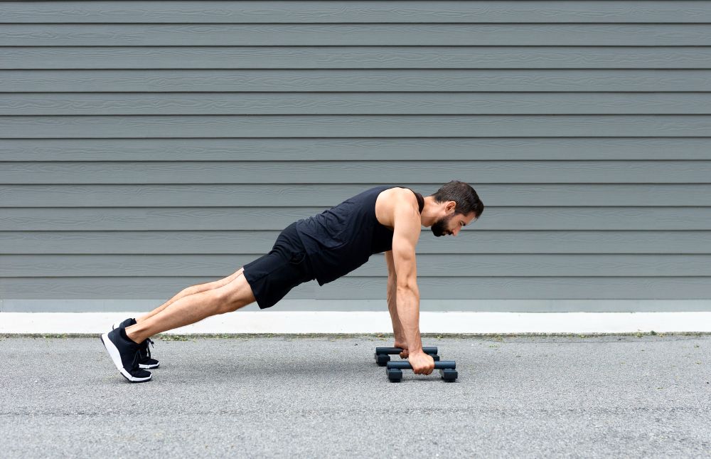 Full Body Workout 30 Menit di Rumah: Efektif Bentuk Otot Tubuh Secara Alami